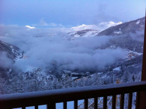 Time to Ski - Porthos